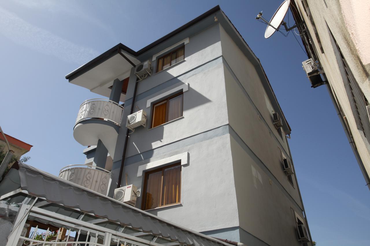 Alen Bar Hotel Tirana Exterior photo
